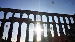 El Acueducto de Segovia y los globos